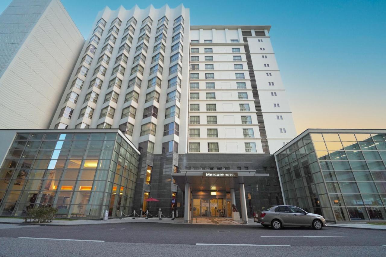 Mercure Hotel Okinawa Naha Exterior photo